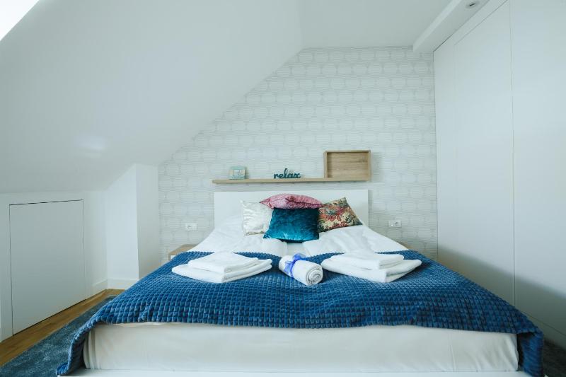 Green Duplex - image 2