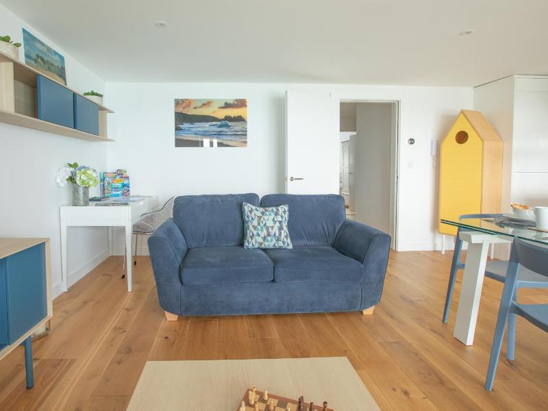Onshore 6 - Newquay Towan Beach View - image 15