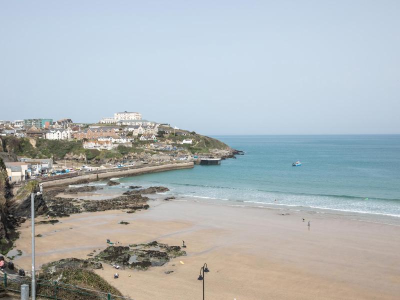 Onshore 6 - Newquay Towan Beach View - image 14