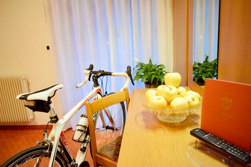 Single Room with Balcony image 3