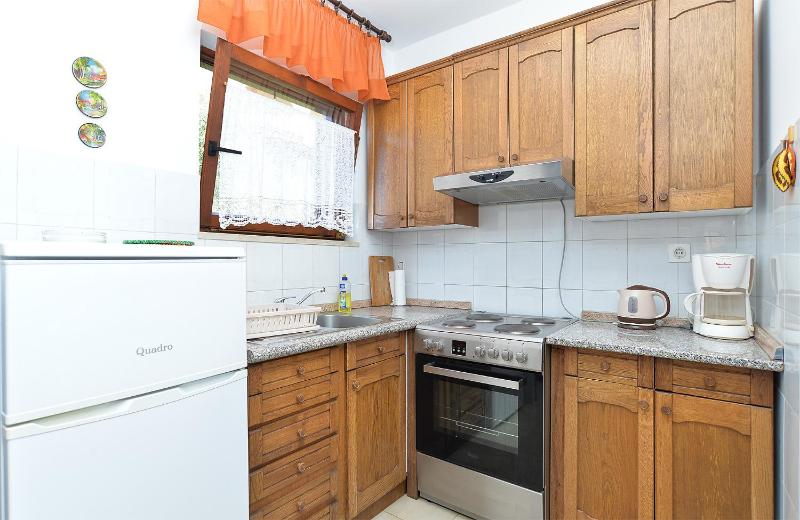 Apartment image 3