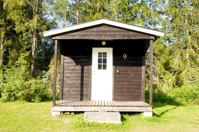 One-Bedroom Cottage image 1