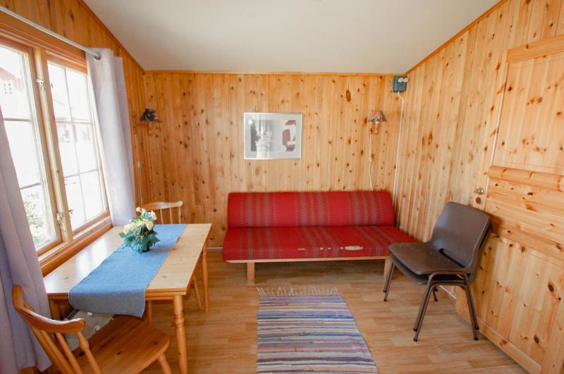 One-Bedroom Cottage image 2