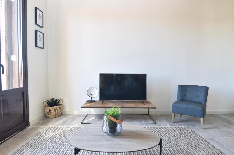 Two-Bedroom Standard Apartment image 3