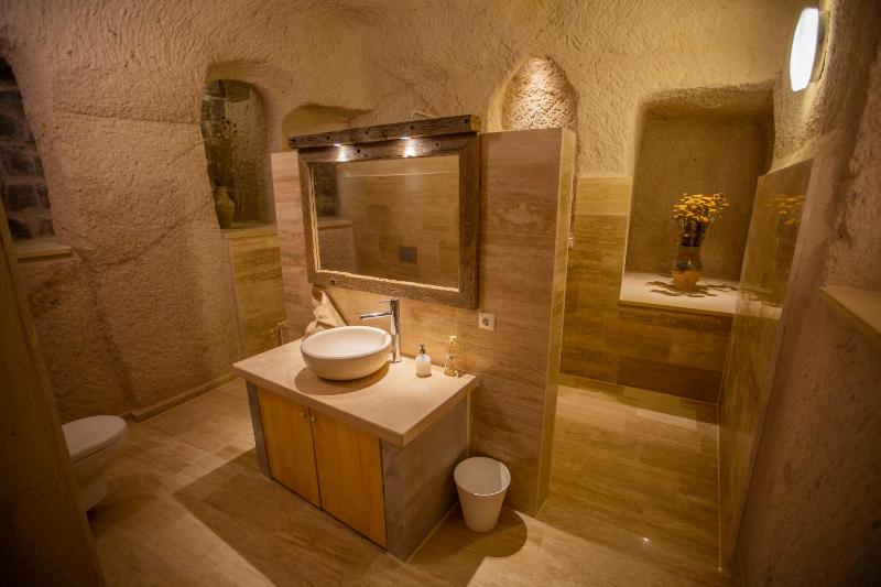 King Suite image 3
