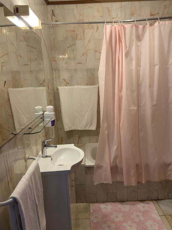 Studio Apartment image 4