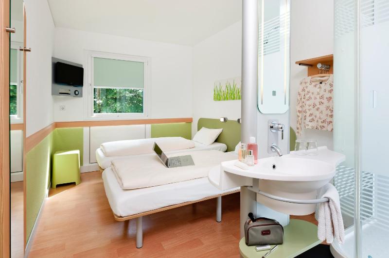 Ibis budget Koeln Messe - image 14