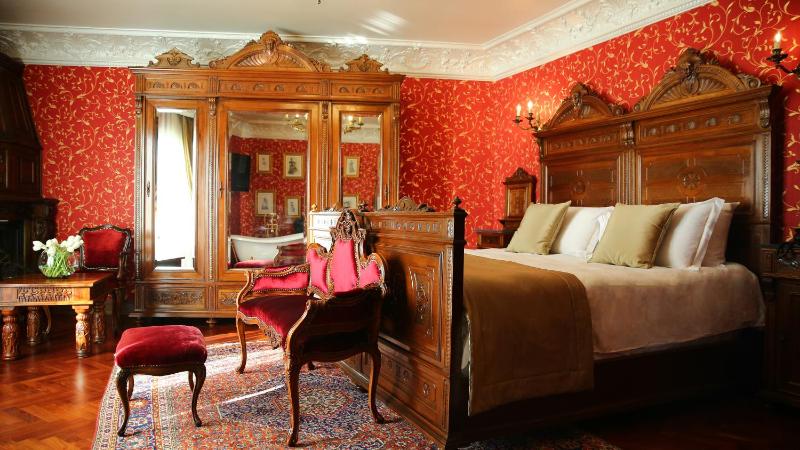 Executive Suite image 1