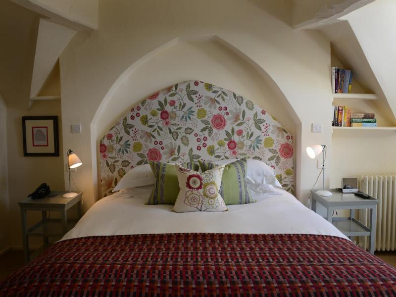 Superior Double Room image 4