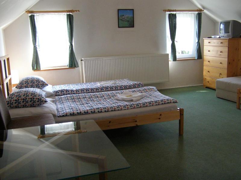 Triple Room with Mountain View image 3