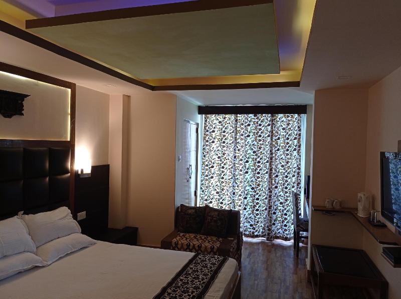 Esses House A Luxury Homestay and service apartment - image 21