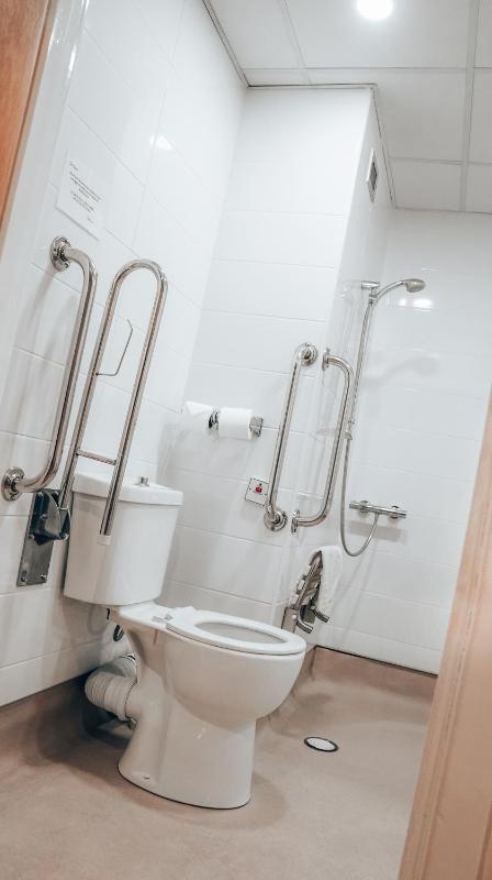 Double Room - Disability Access image 3
