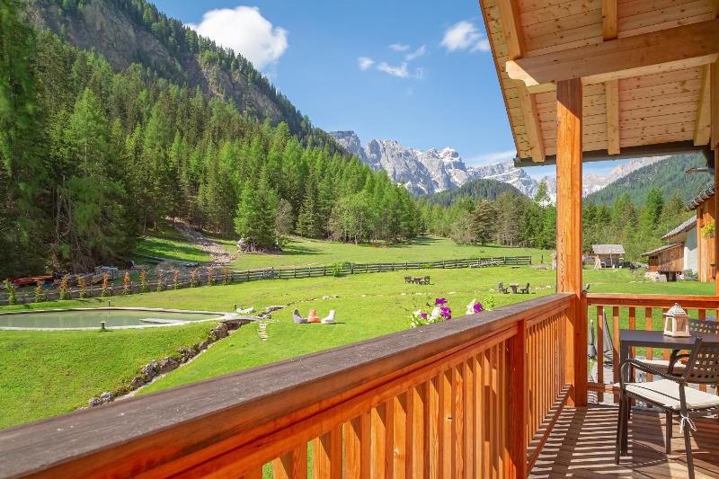 Two-Bedroom Apartment - Attic image 2