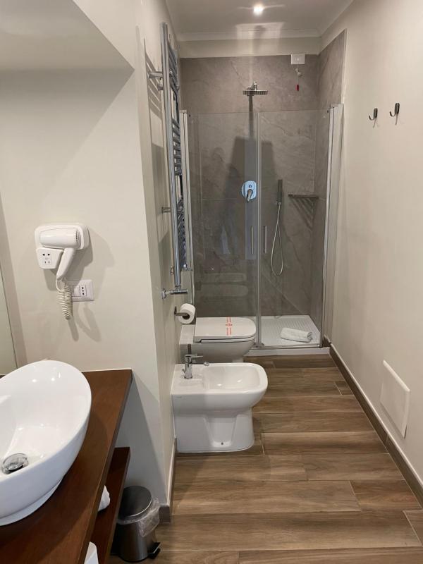 Suite image 2