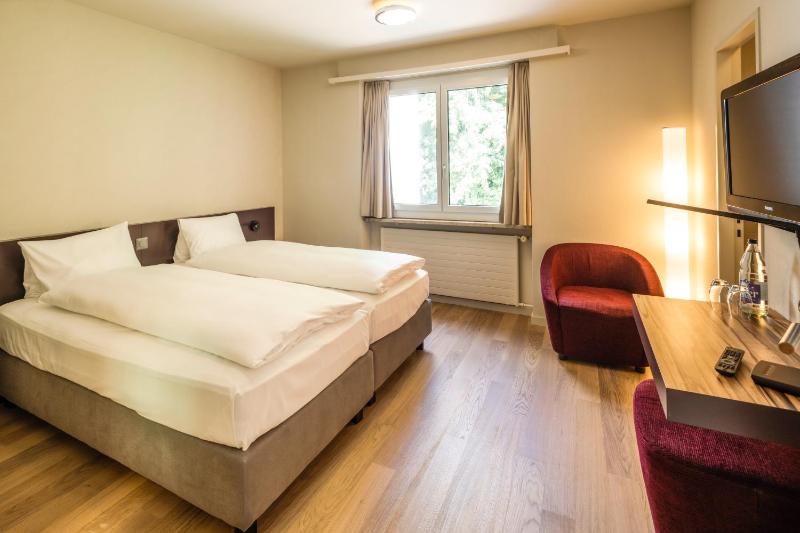 Double Room with Forest View image 1