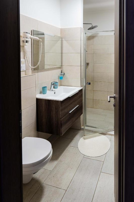 Deluxe Apartment image 3