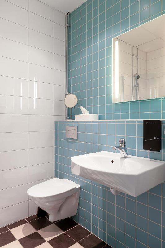 Double Room image 2
