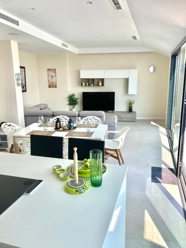 Luxury Penthouse Jacobo - The View Fuengirola - image 3