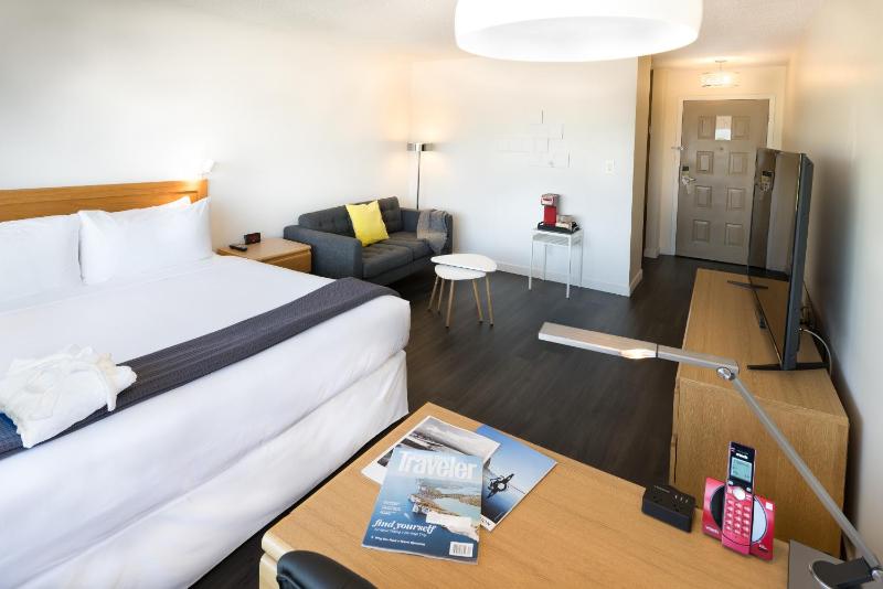 Luxury King Room image 1