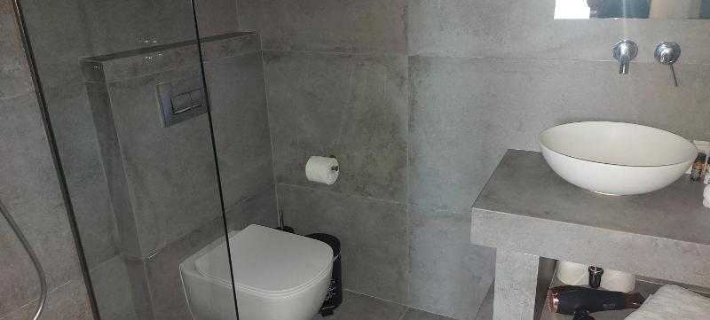 Superior Apartment image 3