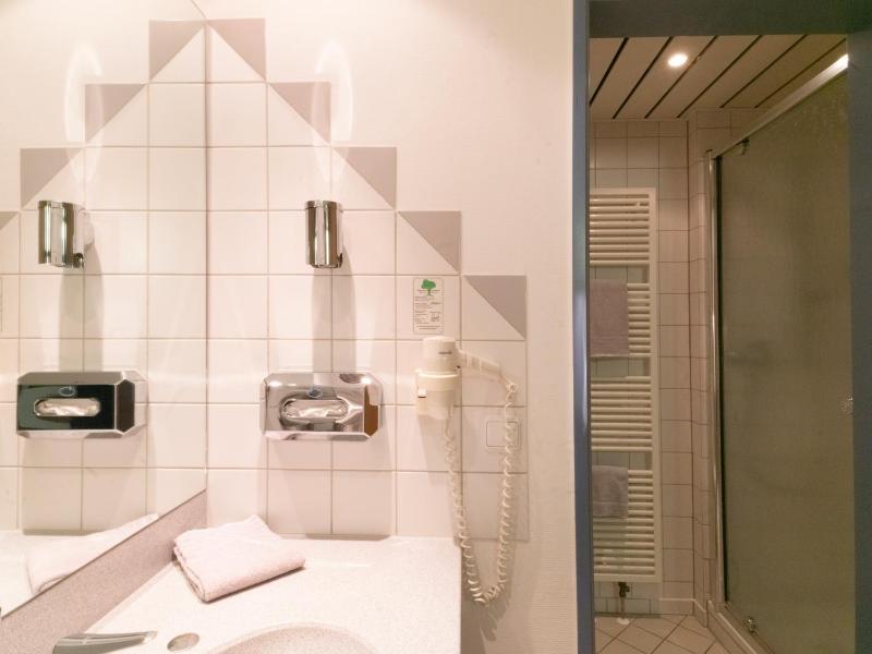 Single Room image 2