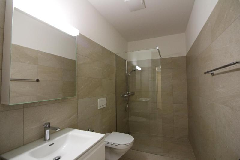 Deluxe Double Room image 3