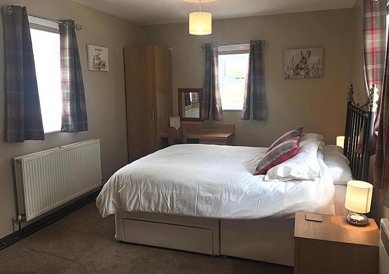 Double Room with Private Bathroom image 2