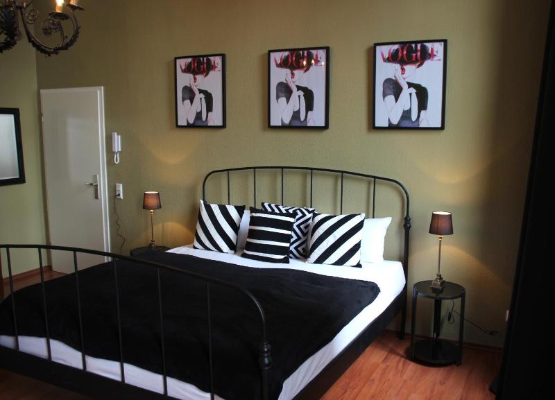 Apartment image 4