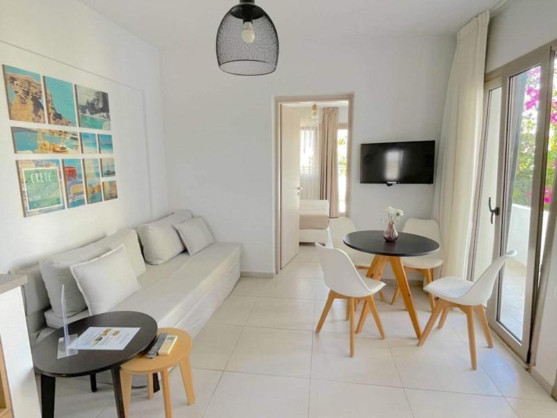 Two-Bedroom Apartment image 3