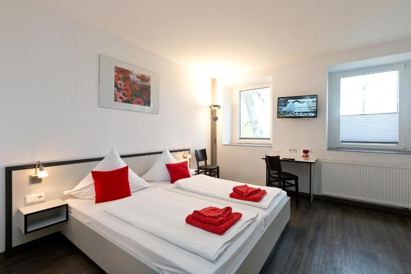 Double Room - Basement image 1