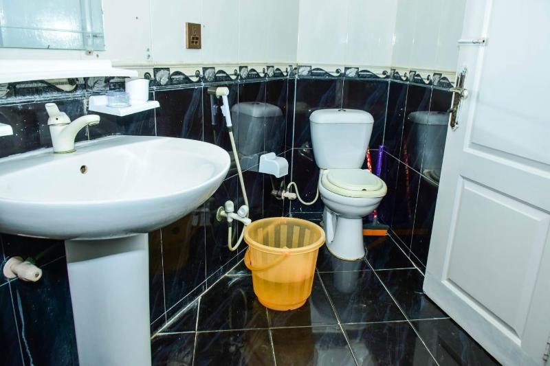Deluxe Double Room with Bath image 3