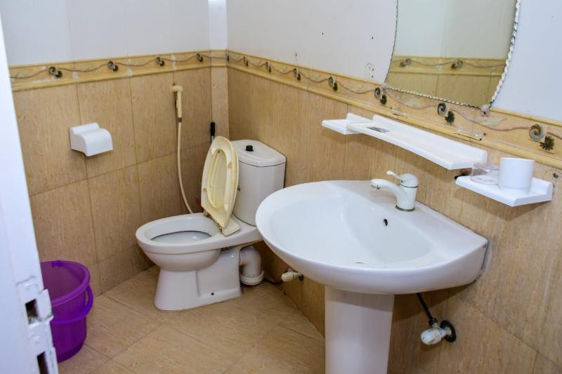 Deluxe Double Room with Bath image 4