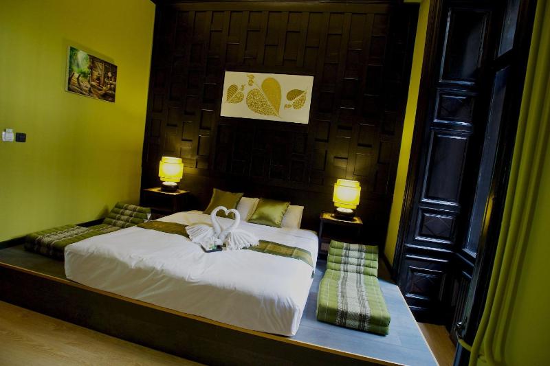 Standard Double or Twin Room image 2