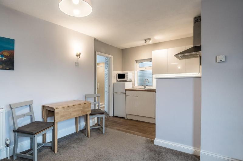 Clydesdale Apartments - image 9