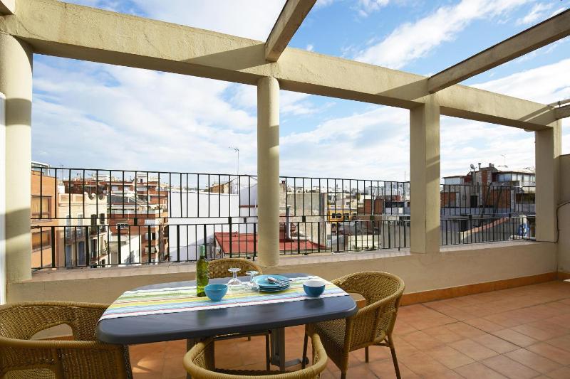 Apartamentos Calvet - image 10