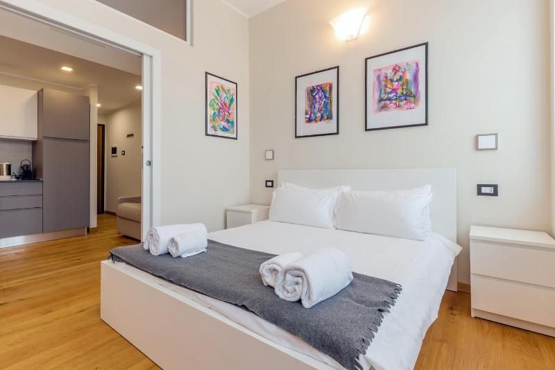 One-Bedroom Apartment image 1