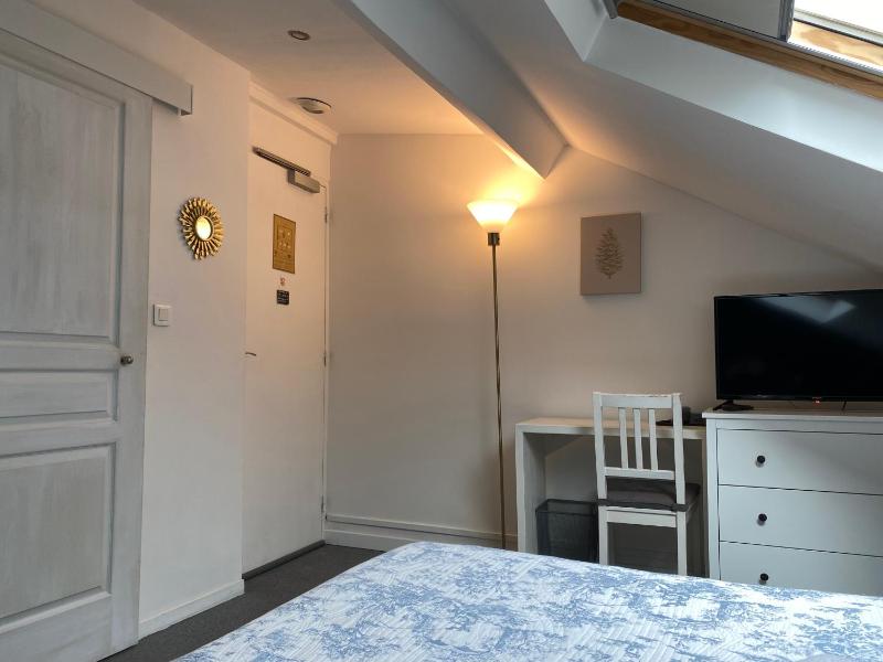 Hotel Saint Yves - image 45