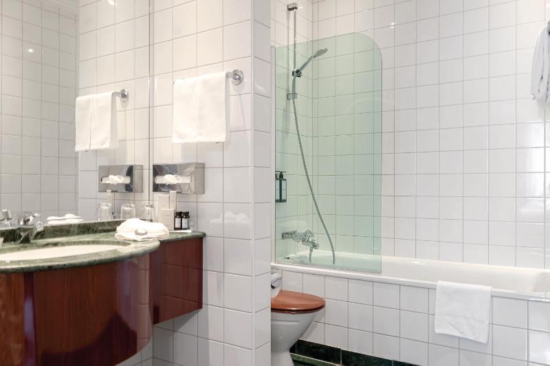 Junior Suite image 1