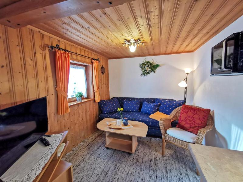 One-Bedroom Apartment image 1