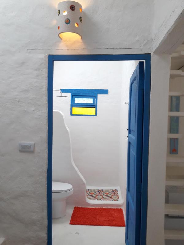 El Oteo Tiny house. - image 11
