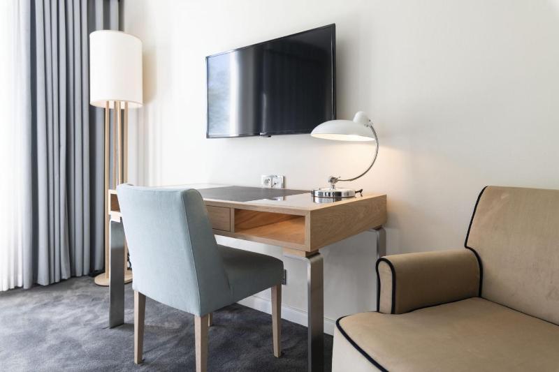 Standard Double or Twin Room including evening Spa access image 4