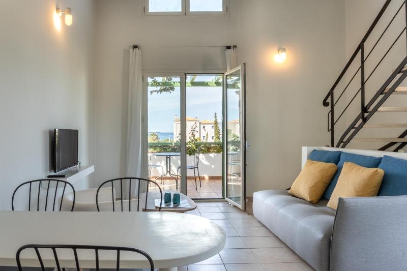 Villa with Garden View image 1