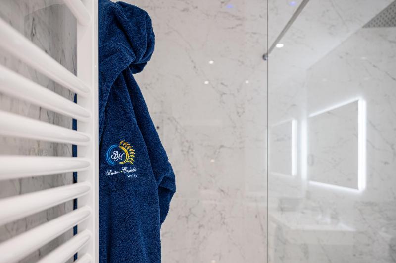BM SUITES CEFALU - image 28