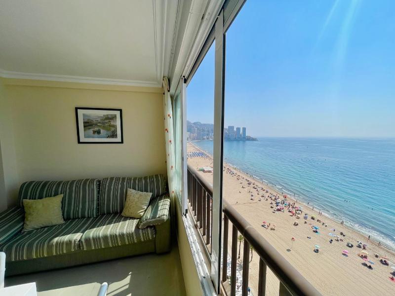 Miramar Seafront Levante R596 - image 15