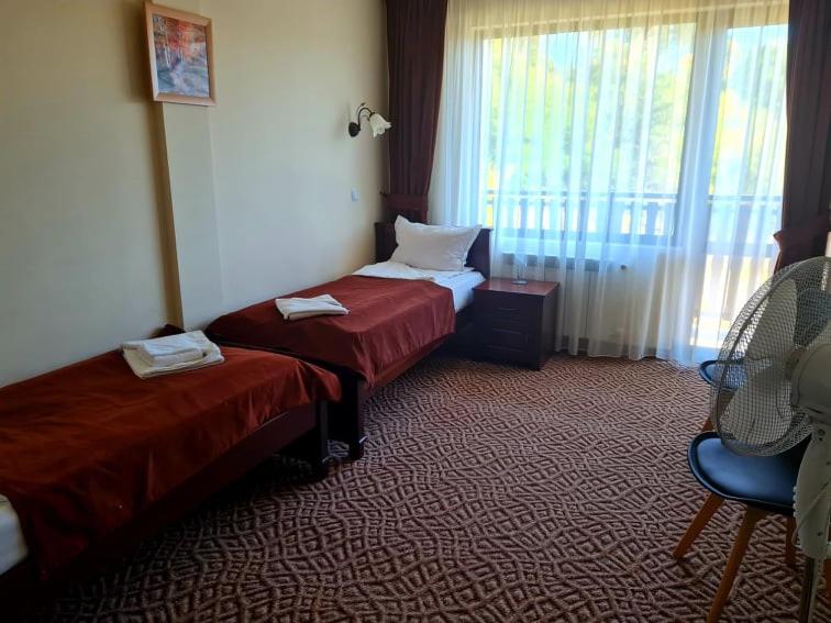 Two-Bedroom Suite with Balcony image 3