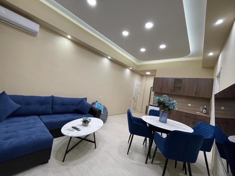 One-Bedroom Suite image 1