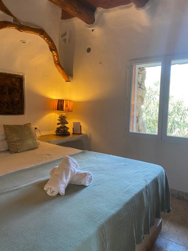 Double Room image 1