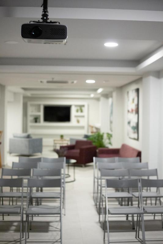 Morum City Hotel Chania - image 50