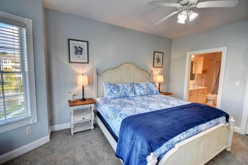 4827 Magnolia Lake Drive #302 condo - image 36