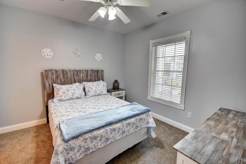 4827 Magnolia Lake Drive #302 condo - image 23